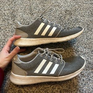 Adidas women’s cloudfoam tennis shoes